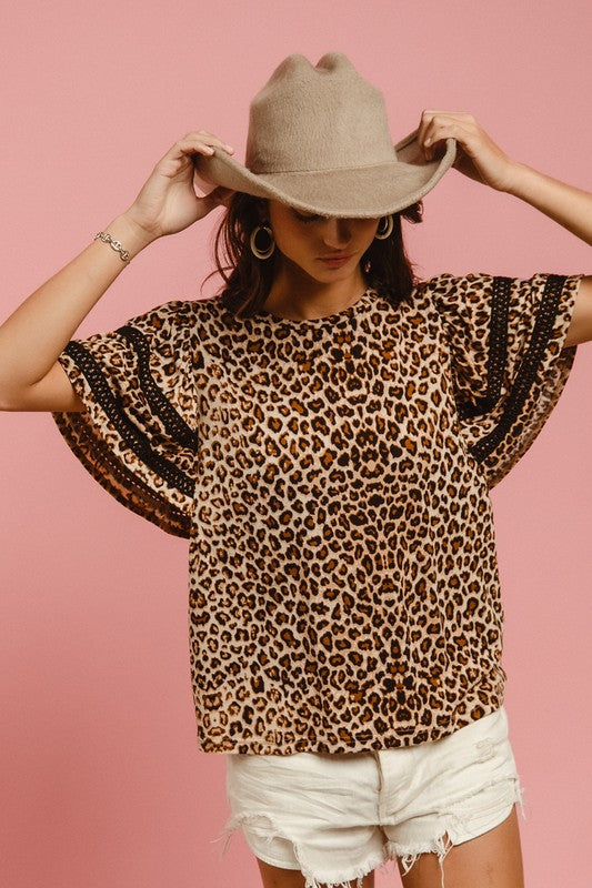 Leopard Crochet Trim Short Sleeve Top