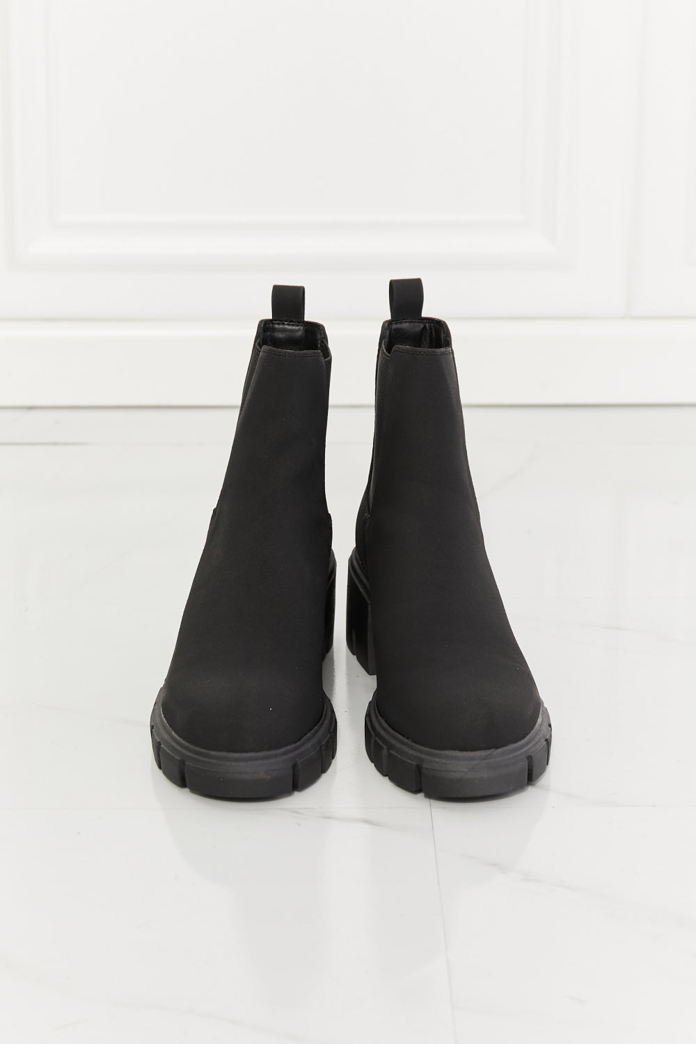 MMShoes Work For It Chelsea Boots