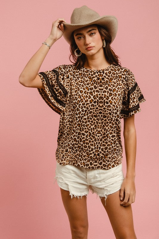 Leopard Crochet Trim Short Sleeve Top