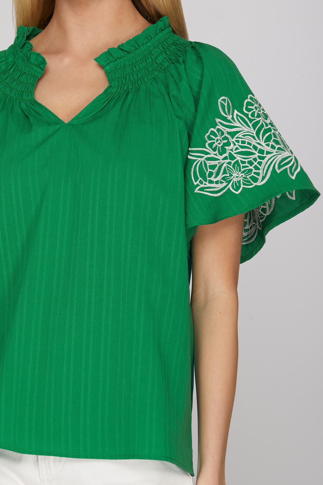 Short Sleeve Green Embroidered Top